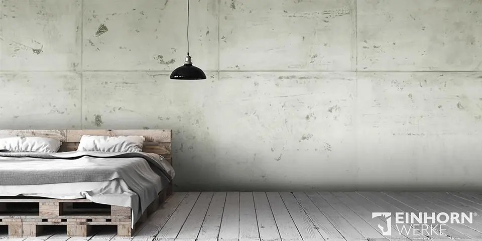Schlafzimmer mit Betonwand (Herstellerbild)